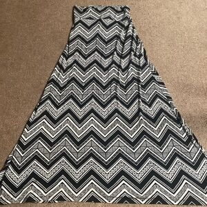 American Rag Size Medium A-Line Skirt